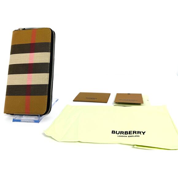 Burberry Pink Stripe Exploded Check Large Zip Around Wallet NWT and Dust Bag - Picture 1 of 3